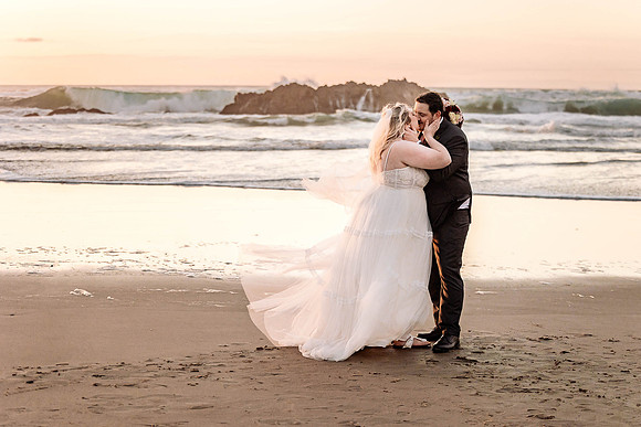 Char;es & Makala-Chinook-Winds-Casino-wedding-0109