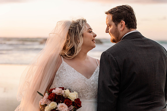 Char;es & Makala-Chinook-Winds-Casino-wedding-0203