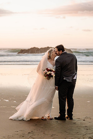 Char;es & Makala-Chinook-Winds-Casino-wedding-0226