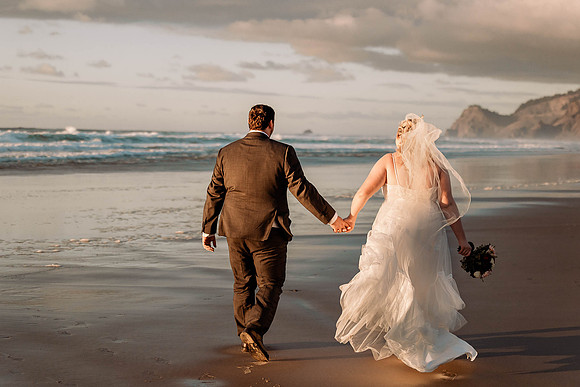 Char;es & Makala-Chinook-Winds-Casino-wedding-9901
