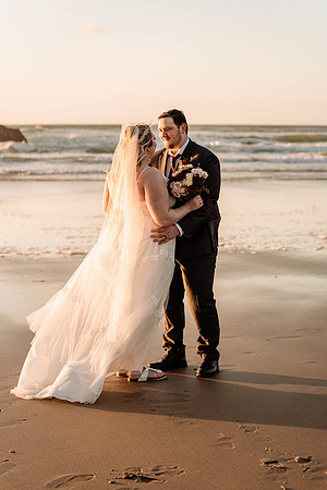 Char;es & Makala-Chinook-Winds-Casino-wedding-9898