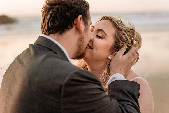 Char;es & Makala-Chinook-Winds-Casino-wedding-0340