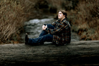 Ilene-Senior-Photos-2025 (14 of 24)