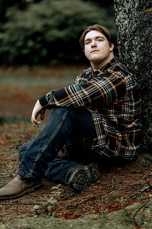 Ilene-Senior-Photos-2025 (18 of 24)
