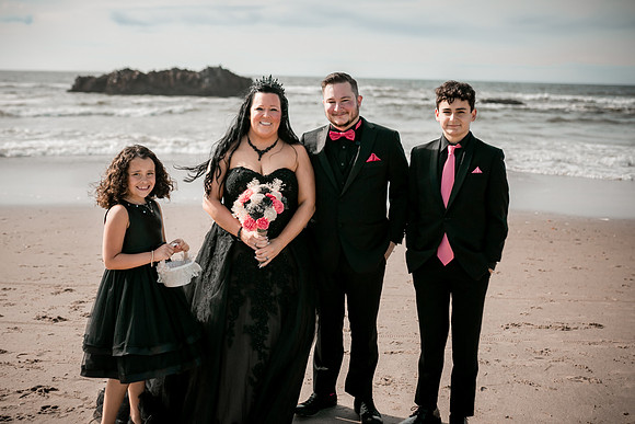 Christian-Brandi-Lincoln-City-Wedding-Photos (16)
