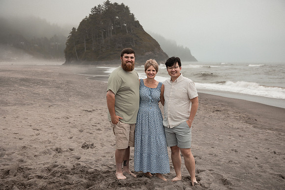 Marybeth-Neskowin-Oregon-Family-Photos-2025 (72 of 78)