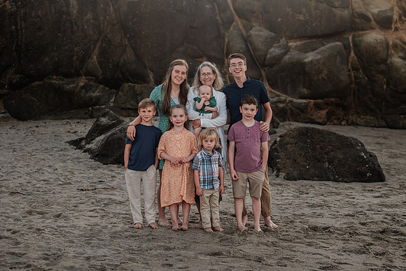 Andrea-Family-Vacation-Photos-Fogarty-Creek-Depoe-Bay-Oregon-12