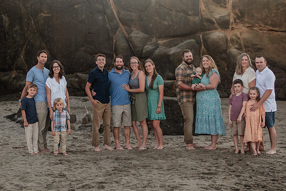 Andrea-Family-Vacation-Photos-Fogarty-Creek-Depoe-Bay-Oregon-19