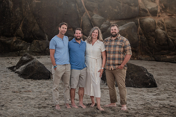 Andrea-Family-Vacation-Photos-Fogarty-Creek-Depoe-Bay-Oregon-14