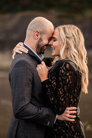 Adnan-Jenn-proposal-Rock-neskowin-oregon Engagement-29