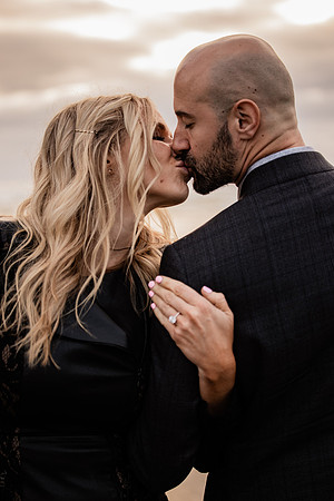 Adnan-Jenn-proposal-Rock-neskowin-oregon Engagement-27