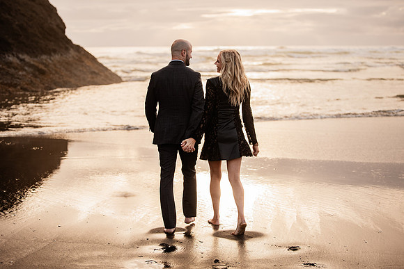Adnan-Jenn-proposal-Rock-neskowin-oregon Engagement-20