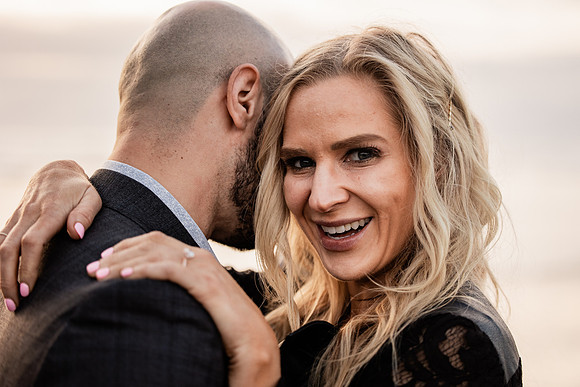 Adnan-Jenn-proposal-Rock-neskowin-oregon Engagement-12