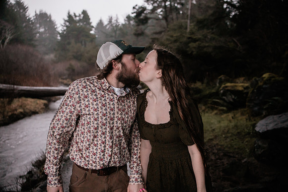 Colton-Fogarty-Creek-Surprise-proposal-Oregon-Photos-Depoe-Bay (10 of 67)