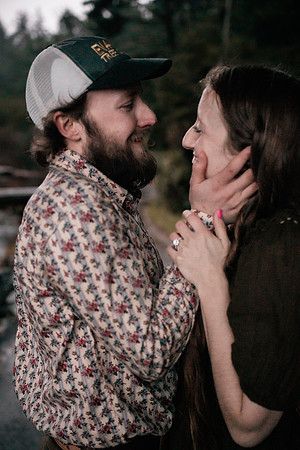 Colton-Fogarty-Creek-Surprise-proposal-Oregon-Photos-Depoe-Bay (20 of 67)