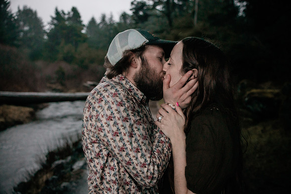 Colton-Fogarty-Creek-Surprise-proposal-Oregon-Photos-Depoe-Bay (25 of 67)