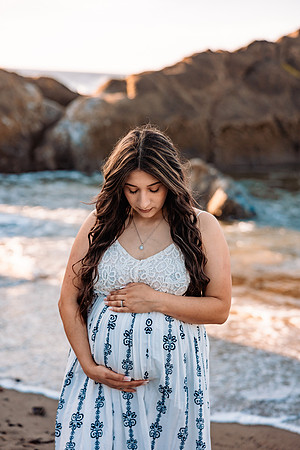 Mia-Maternity-Photos-2024-Fogarty-Creek-Depoe-Bay-oregon-39