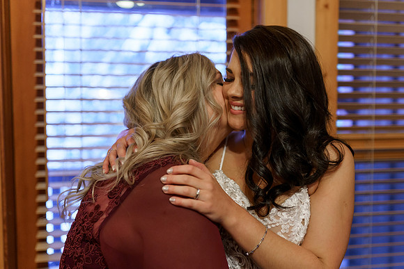 Tyler-Brittani-Lake-Priest-Idaho-Winter-Snow-Wedding-2021-03092