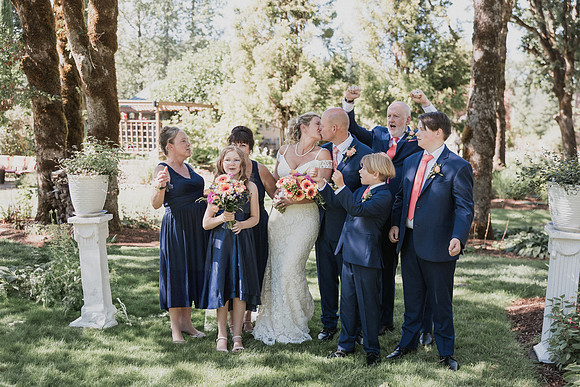 Derrick-Kenzie-Navarra-Gardens-Willamina-Oregon-Wedding-Photos (164 of 436)