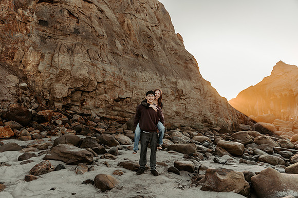 Jaylin-Justice-Pacific-City-Oregon-Mcphillips-Beach-Photos (18 of 62)