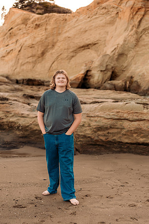 Amanda-Family-Photos-Pacific-City-Oregon-2025 (28 of 53)