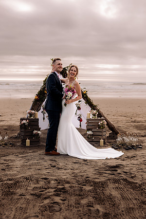 Ben-Ashleigh-Beverly-Beach-Oregon-Elopement (106 of 109)