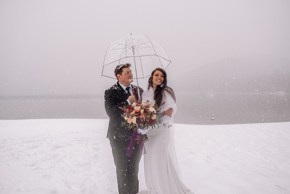 Tyler-Brittani-Lake-Priest-Idaho-Winter-Snow-Wedding-2021-03369