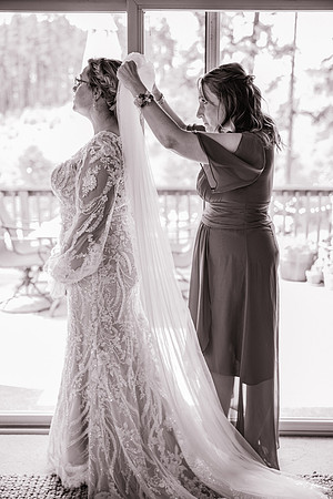 Mark-Darian-Peck-2024-Wedding-Photos-getting-ready (99 of 101)