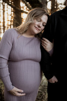 Justin-Emily-Maternity-Photos-Cape-meares-Oregon-2026 (41 of 91)