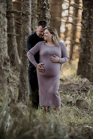 Justin-Emily-Maternity-Photos-Cape-meares-Oregon-2026 (66 of 91)