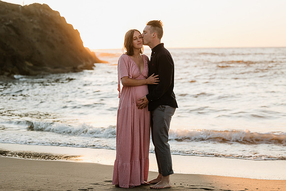 Ashley-Fishing-Rock-State-Park-Maternity-Session-2153