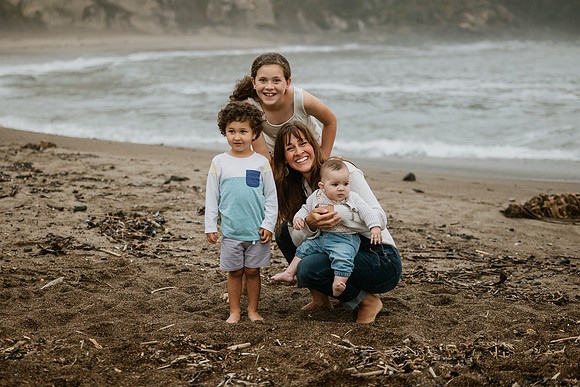 Amy-Fogarty-Creek-Park-Lincoln-City-Oregon-Family-Photo-2021-9663