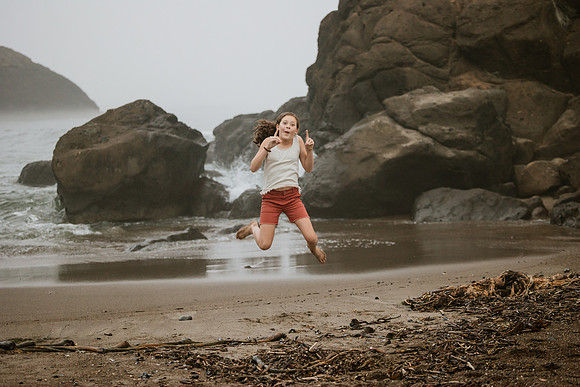 Amy-Fogarty-Creek-Park-Lincoln-City-Oregon-Family-Photo-2021-9783
