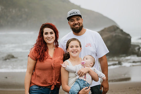 Amy-Fogarty-Creek-Park-Lincoln-City-Oregon-Family-Photo-2021-9731