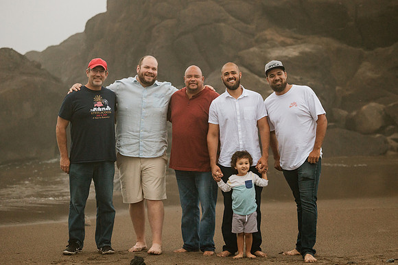 Amy-Fogarty-Creek-Park-Lincoln-City-Oregon-Family-Photo-2021-9996