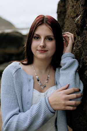 Shannon-Family-Photos--2026Forgarty-Creek-Depoe-Bay-oregon (3 of 84)