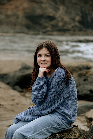 Shannon-Family-Photos--2026Forgarty-Creek-Depoe-Bay-oregon (17 of 84)
