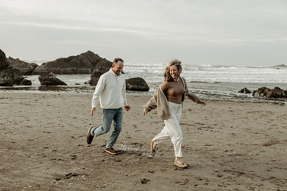 Phil-Monique-Engagement-Photos-Forgarty-Creek-Depoe-Bay-oregon (12 of 66)