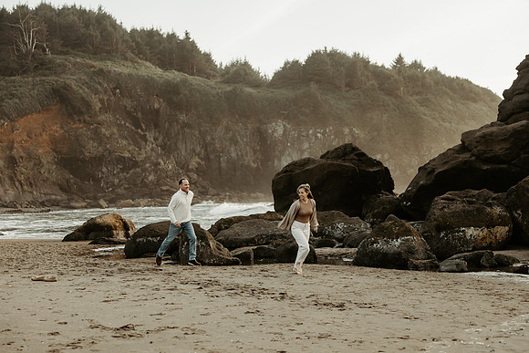 Phil-Monique-Engagement-Photos-Forgarty-Creek-Depoe-Bay-oregon (27 of 66)