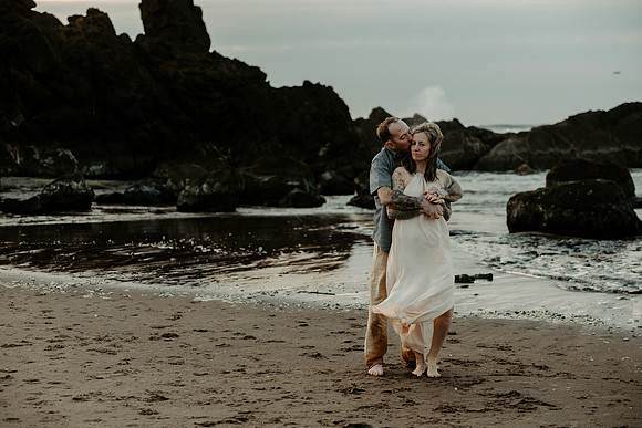 Phil-Monique-Engagement-Photos-Forgarty-Creek-Depoe-Bay-oregon (49 of 66)