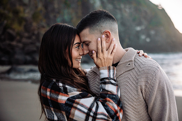 Alec-Mihkaela-Fogarty-Creek-Engagement-29