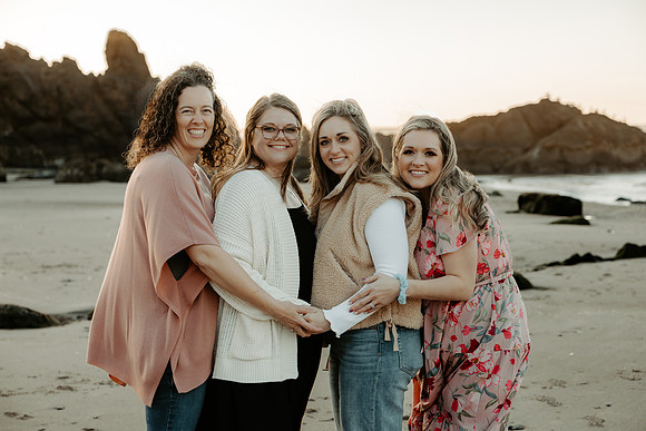 Tammy-Family-Photos-2026-Lincoln-City-Oregon (16 of 75)