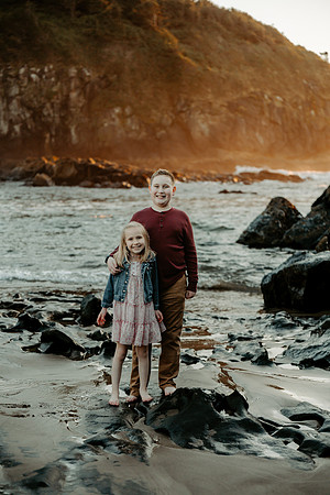 Tammy-Family-Photos-2026-Lincoln-City-Oregon (32 of 75)