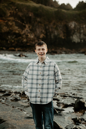 Tammy-Family-Photos-2026-Lincoln-City-Oregon (63 of 75)
