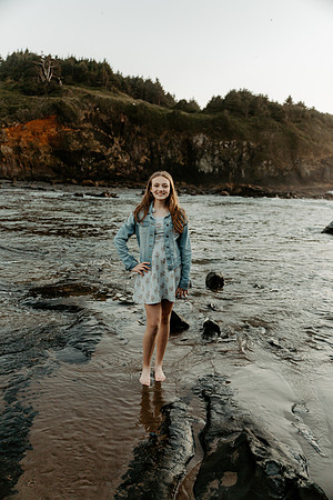 Tammy-Family-Photos-2026-Lincoln-City-Oregon (64 of 75)