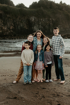 Tammy-Family-Photos-2026-Lincoln-City-Oregon (69 of 75)