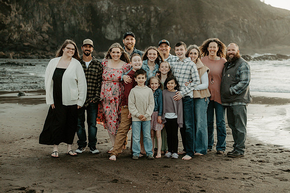 Tammy-Family-Photos-2026-Lincoln-City-Oregon (70 of 75)