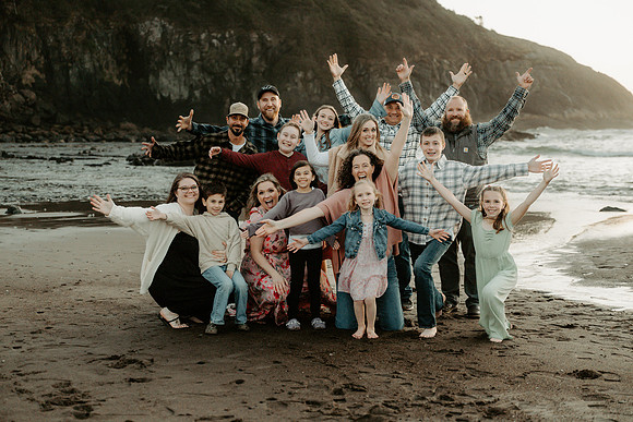 Tammy-Family-Photos-2026-Lincoln-City-Oregon (71 of 75)