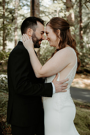 Alex-Sara-Salishan-Lodge-Lincoln-City-Wedding-Photos (11 of 74)