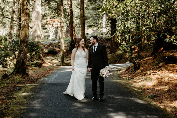 Alex-Sara-Salishan-Lodge-Lincoln-City-Wedding-Photos (15 of 74)